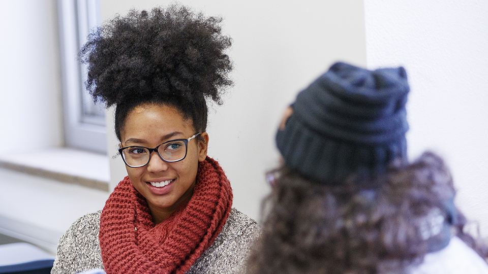 Undergraduate students participate in a discussion in a Sociology class at the University of Nebraska–Lincoln. [Craig Chandler | University Communication]