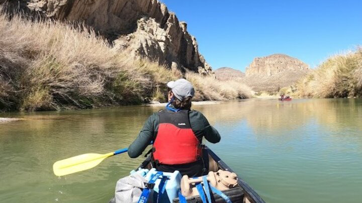 Rio Grande canoe trip with Campus Recreation's Outdoor Adventures.